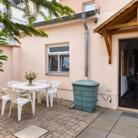 Appartement Mit Terrasse Im Zentrum